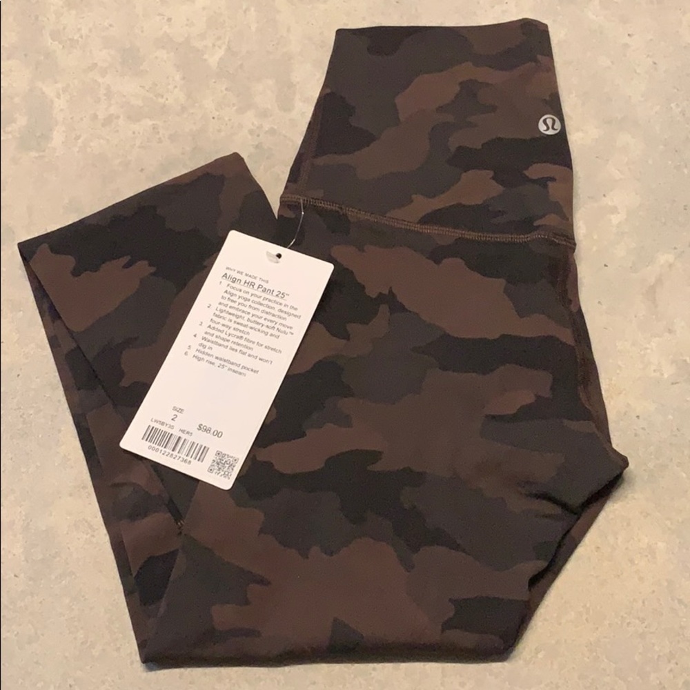 *NWT* ALIGN 7/8 CAMO